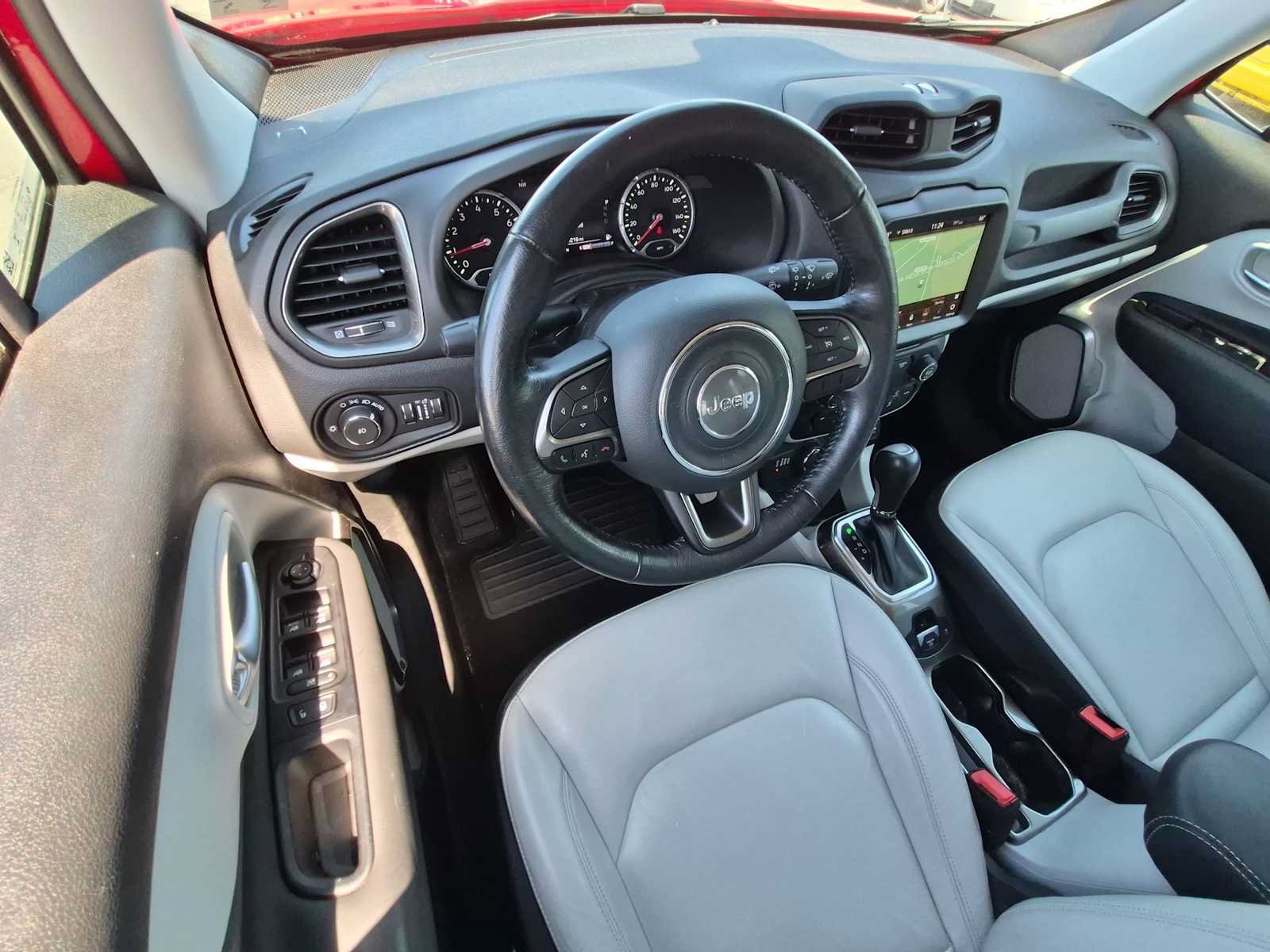 Used 2020 Jeep Renegade Limited w/ UConnect 8.4 Nav Group AWD/4WD image 10