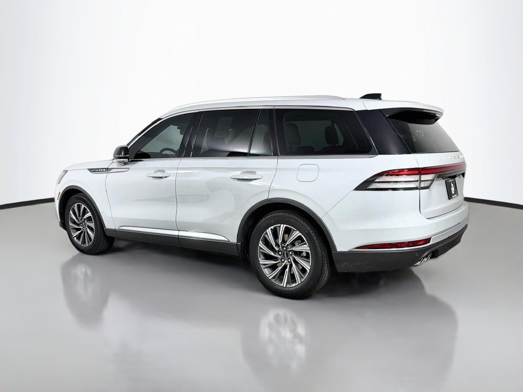 New 2027 Lincoln Aviator 2WD image 7