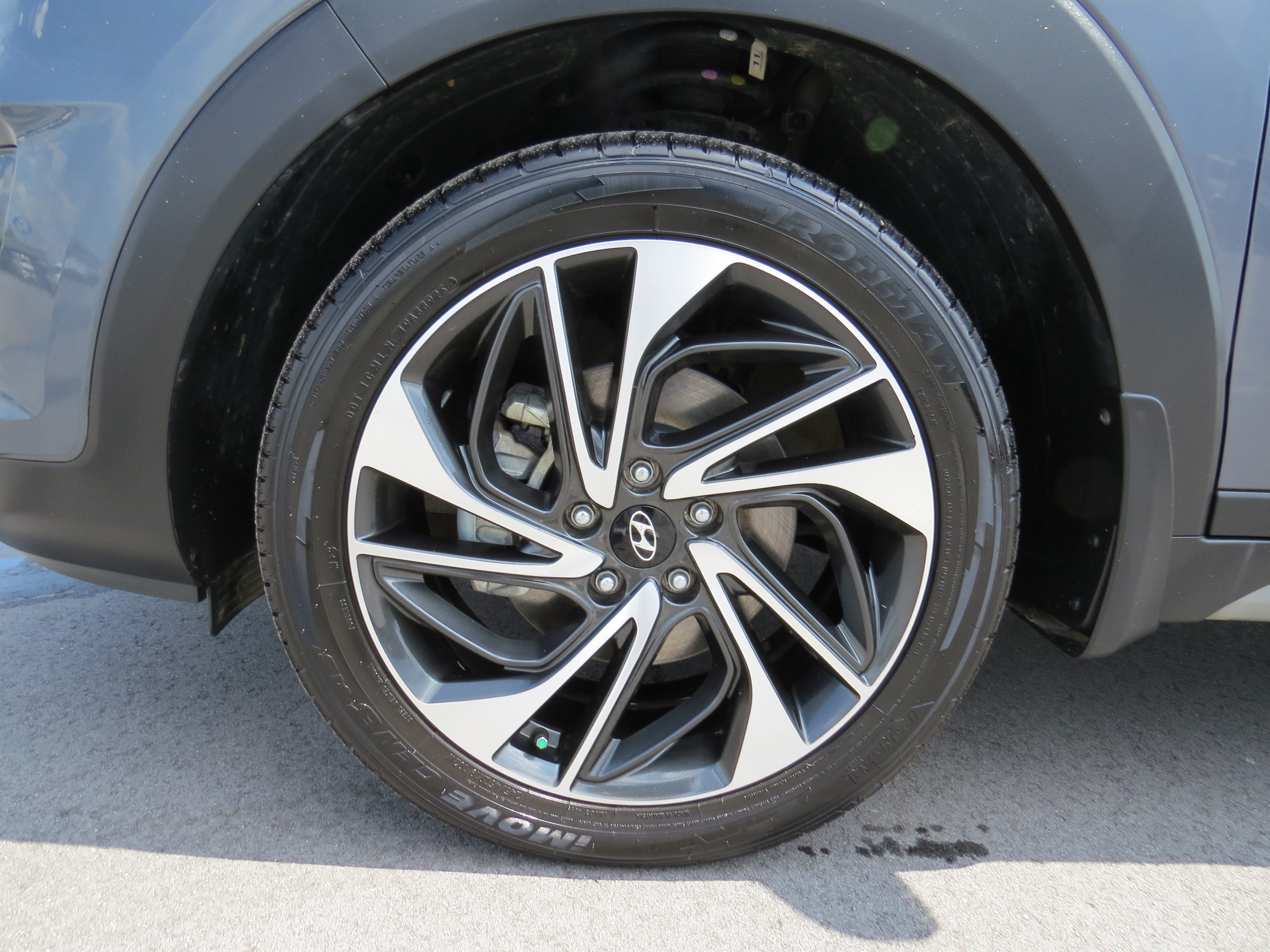 Used 2021 Hyundai Tucson Sport AWD/4WD image 10