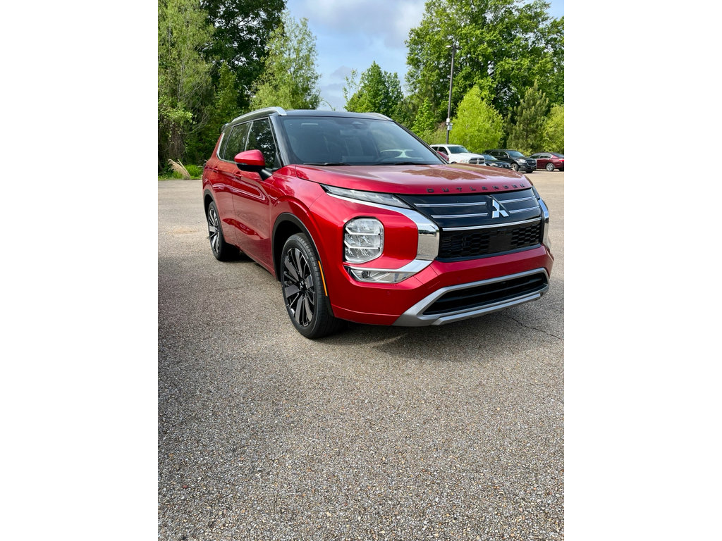 New 2026 Mitsubishi Outlander SEL FWD image 3