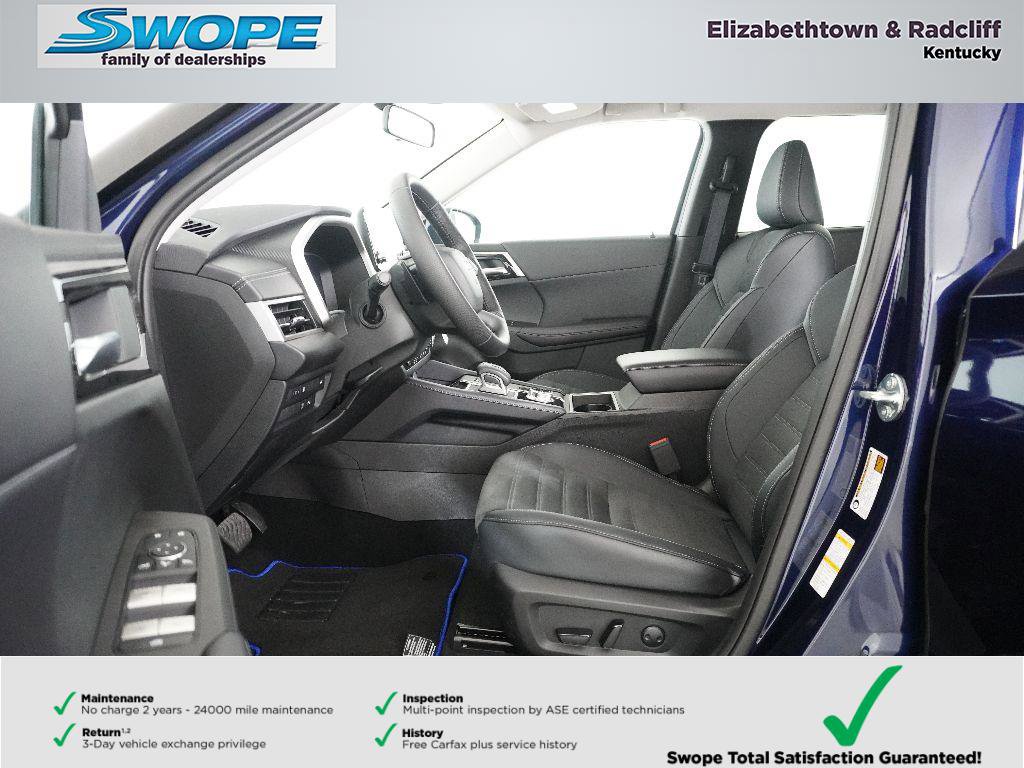 New 2025 Mitsubishi Outlander SE image 13