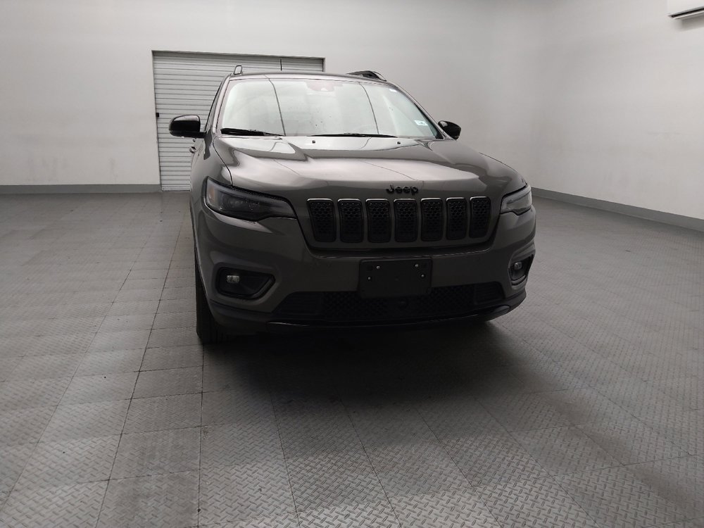 Used 2023 Jeep Cherokee Altitude Lux image 14