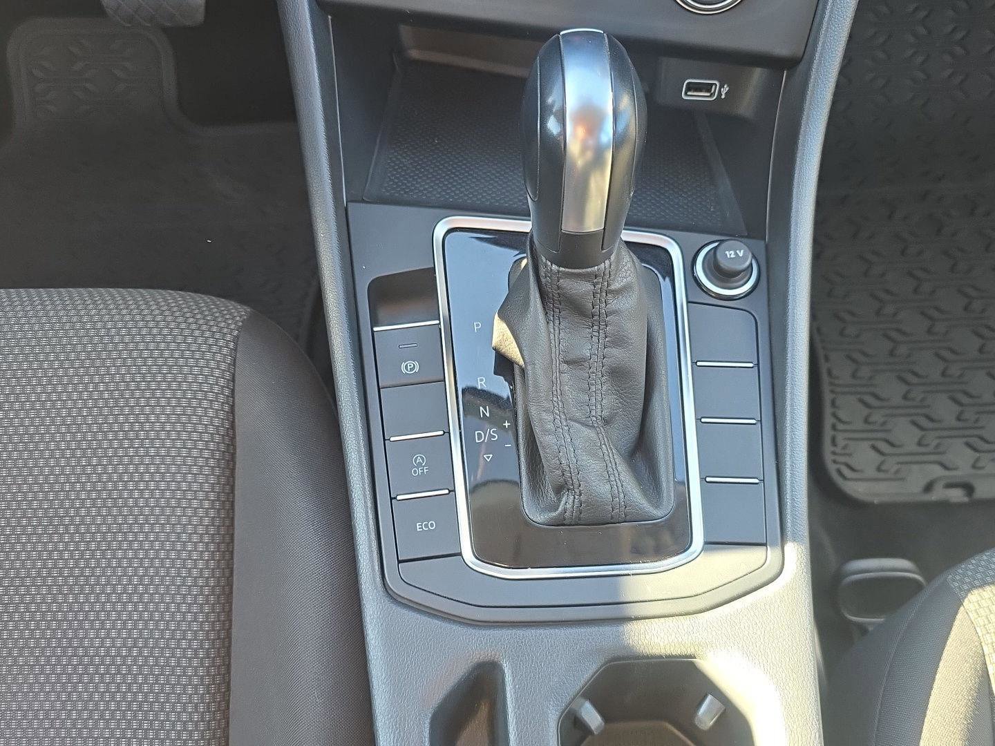 Used 2019 Volkswagen Jetta S w/ Driver Assistance Package image 12