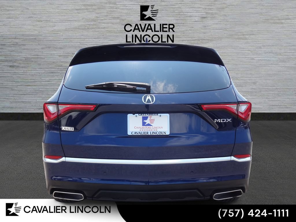 Used 2024 Acura MDX w/ Technology Package FWD image 3