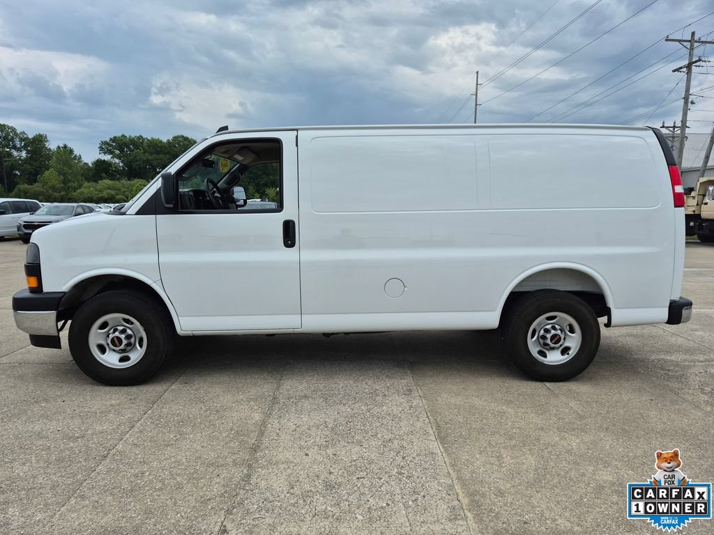 Certified 2025 GMC Savana 2500 w/ Driver Convenience Package RWD image 4