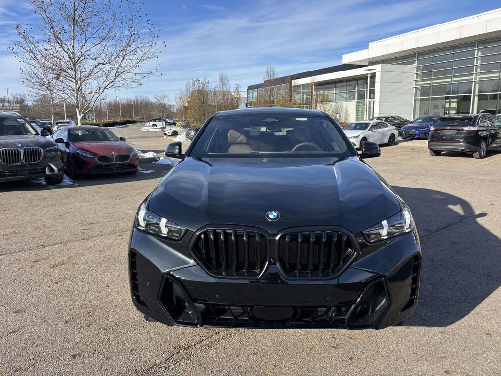 New 2026 BMW X6 xDrive40i w/ Climate Comfort Package image 2