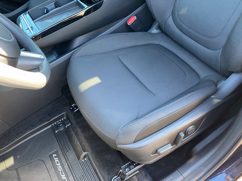 Used 2025 Hyundai Tucson Blue AWD/4WD image 25