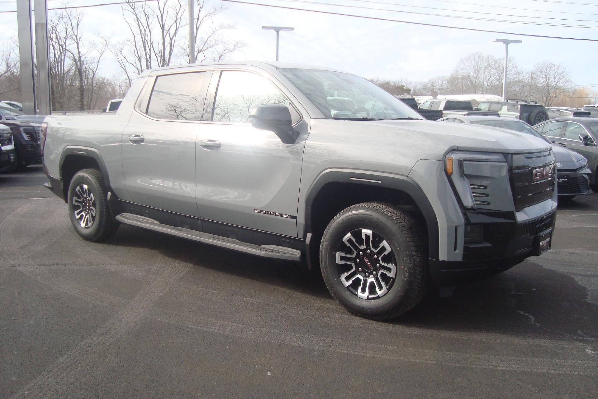 New 2026 GMC Sierra EV Elevation image 3