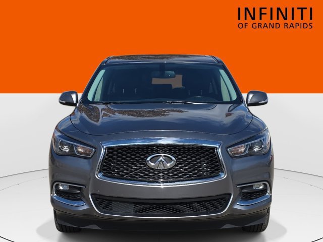 Used 2018 INFINITI QX60 Luxe AWD/4WD image 2