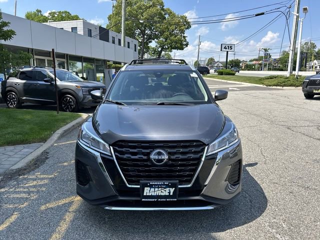 Certified 2024 Nissan Kicks SV w/ Interior Electronics Package FWD image 3