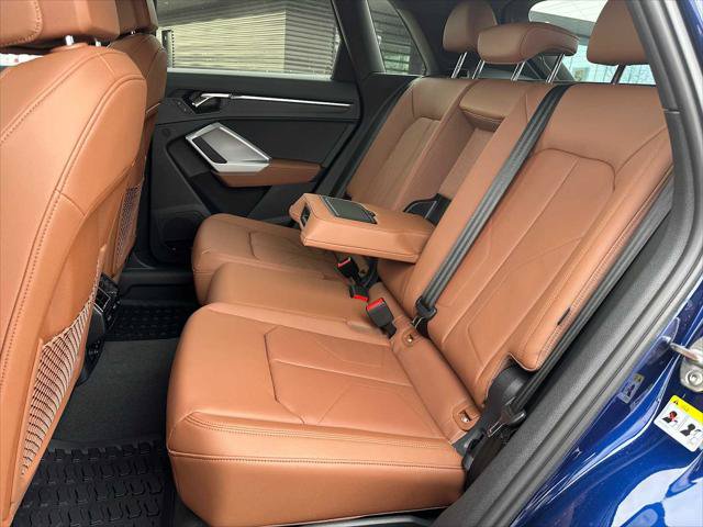 Used 2025 Audi Q3 2.0T Premium Plus w/ Premium Plus Package AWD/4WD image 18