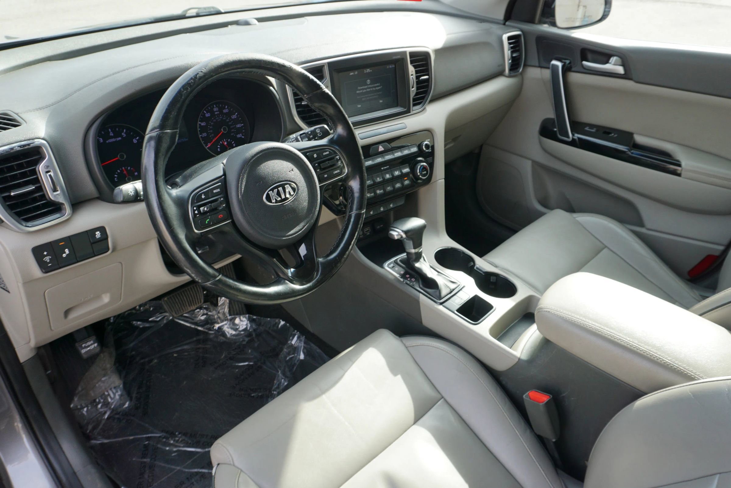 Used 2018 Kia Sportage EX w/ EX Premium Package FWD image 26