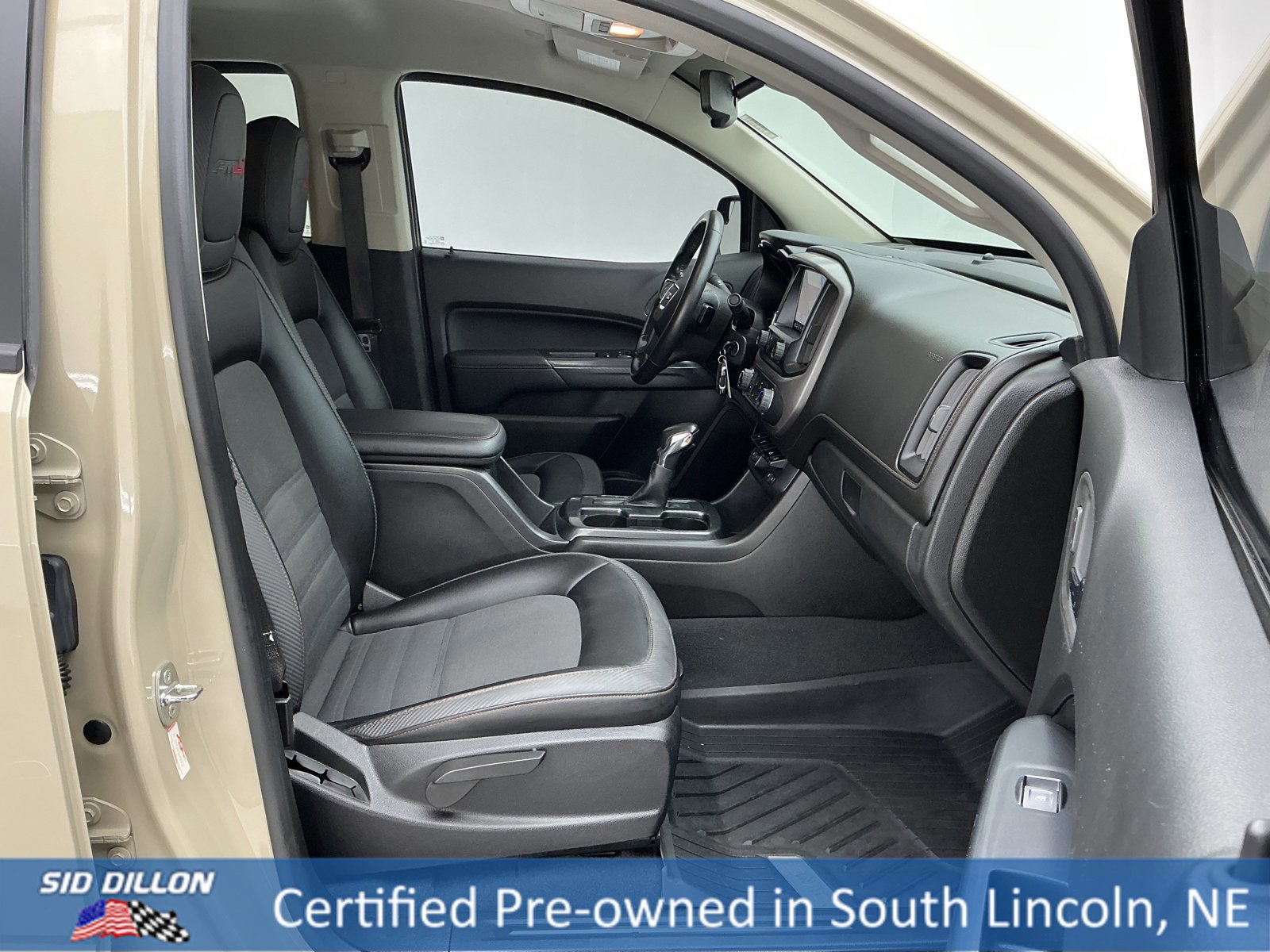 Used 2022 GMC Canyon AT4 image 22