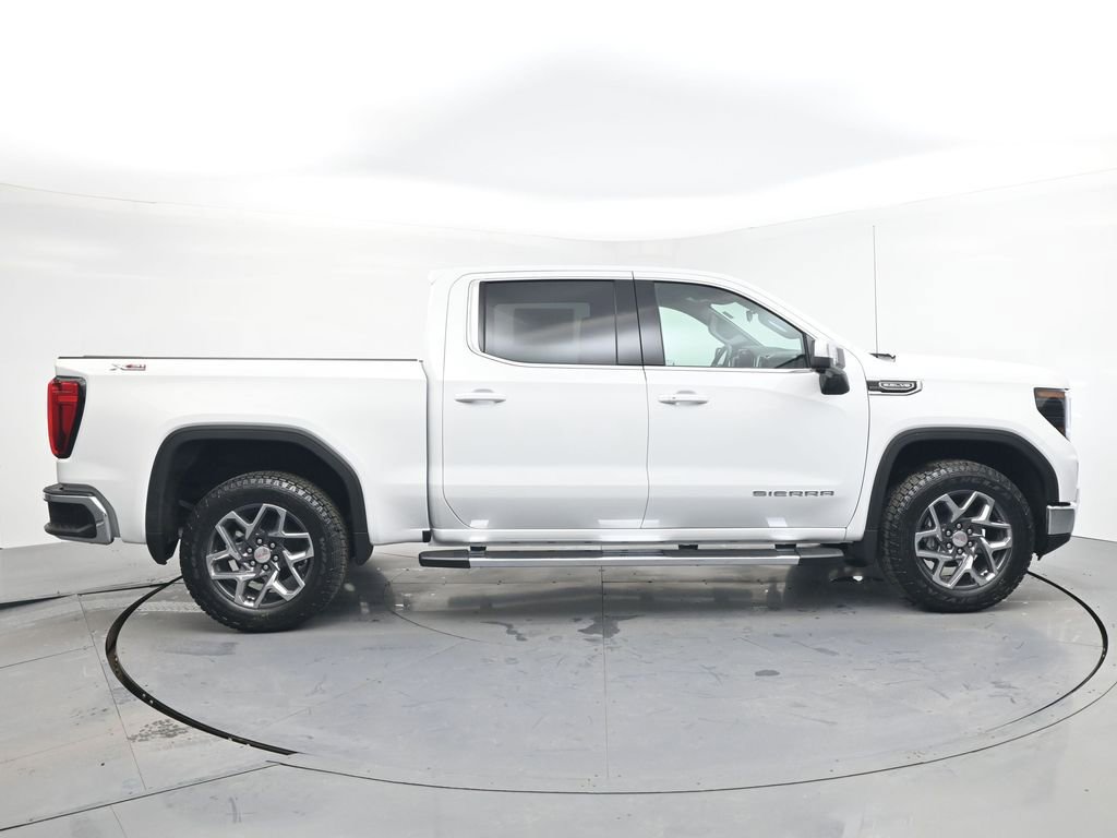New 2026 GMC Sierra 1500 SLE image 6