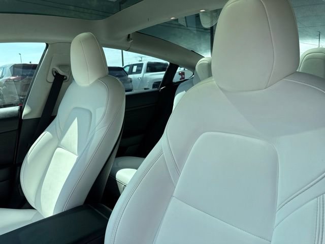 Used 2023 Tesla Model 3 Standard Range RWD image 25