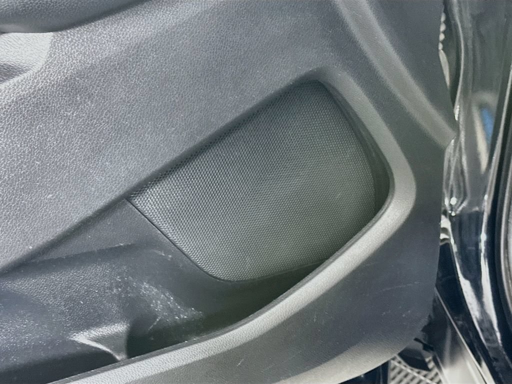 Used 2018 Ford Explorer Sport AWD/4WD image 26