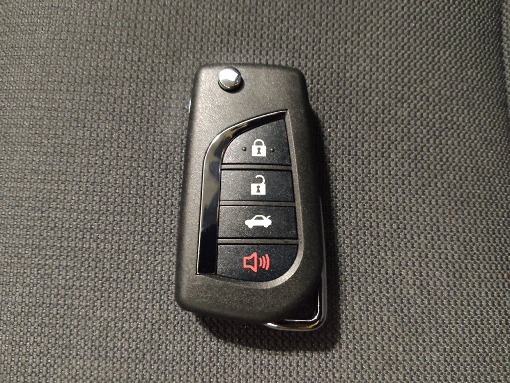 Used 2022 Toyota Corolla LE FWD image 32