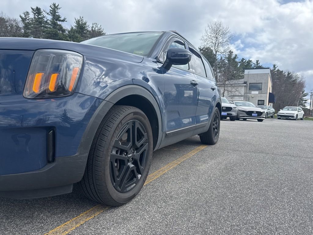 Used 2024 Kia Telluride SX X-Line AWD/4WD image 3