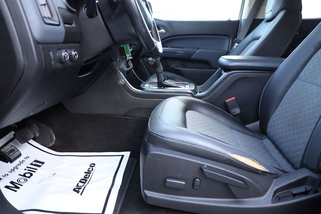 Used 2017 Chevrolet Colorado Z71 image 11