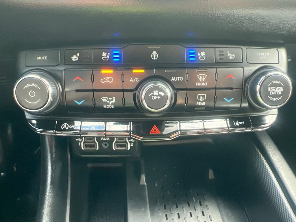 Used 2025 Dodge Durango GT AWD/4WD image 56