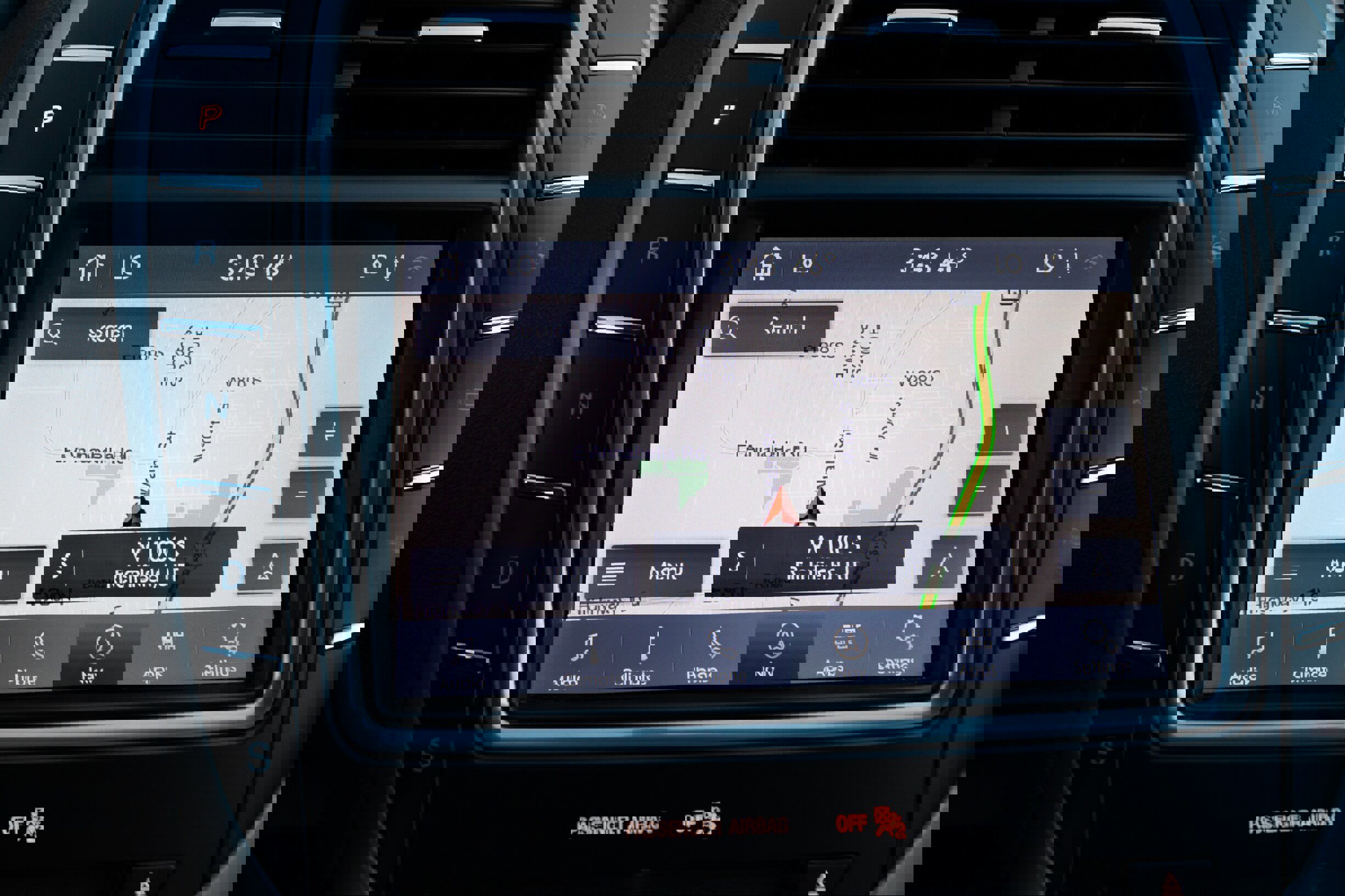 Used 2020 Lincoln Nautilus Reserve w/ Equipment Group 202A image 25