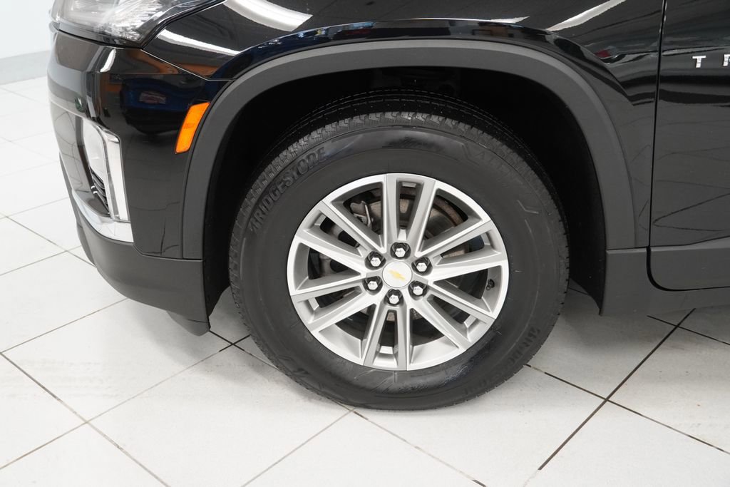 Certified 2023 Chevrolet Traverse LT image 19