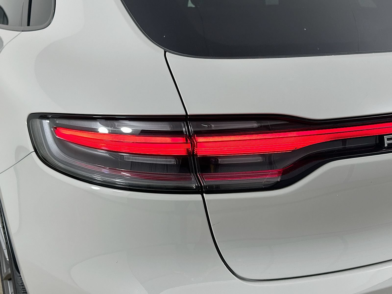 New 2026 Porsche Macan AWD/4WD image 12