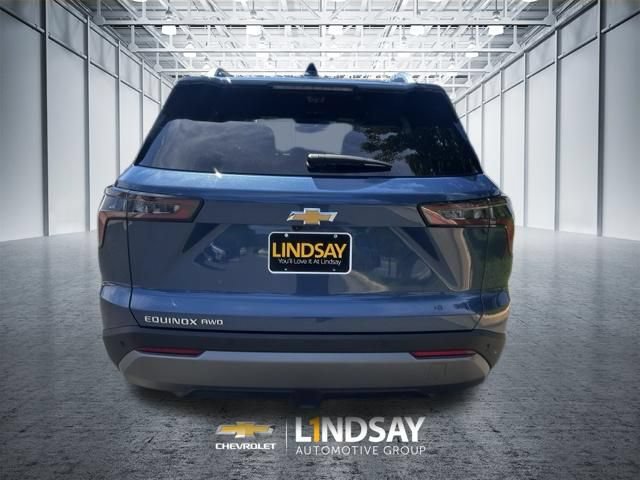 Used 2025 Chevrolet Equinox LT w/ Convenience Package II AWD/4WD image 5