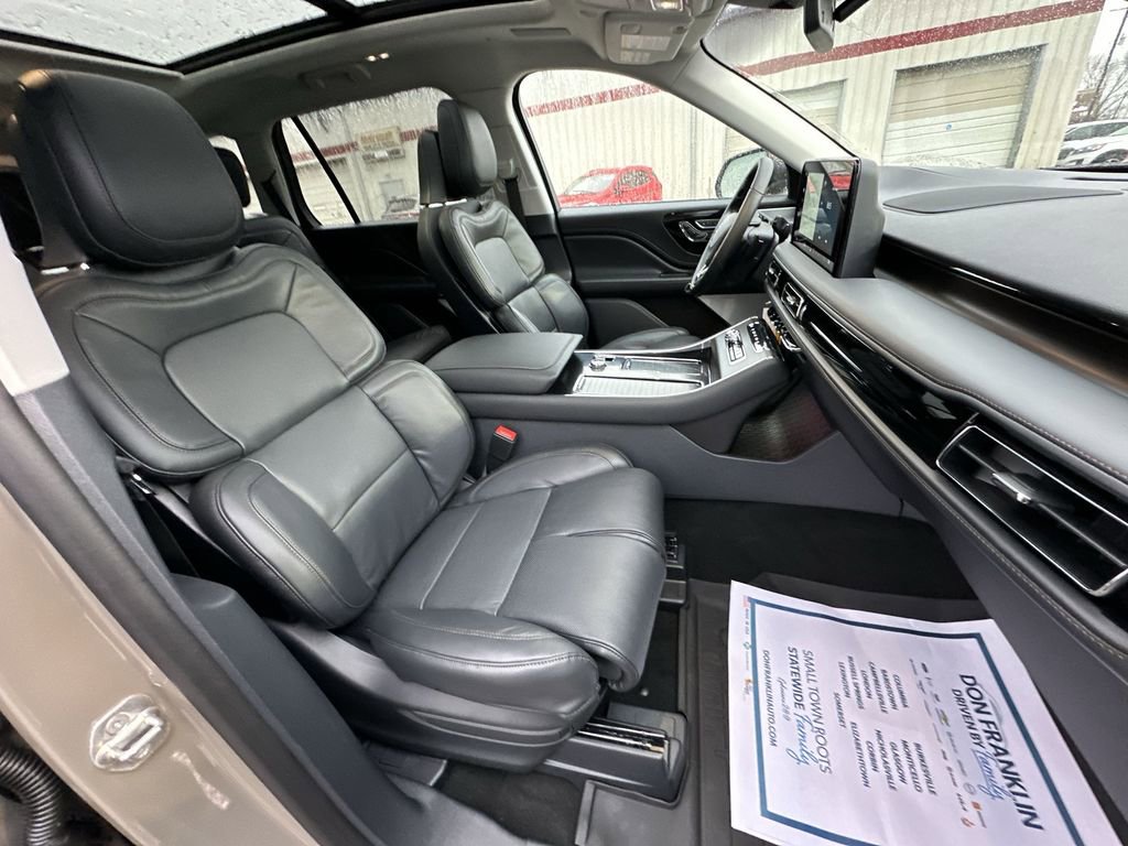 New 2025 Lincoln Aviator Reserve w/ Equipment Group 201A image 26