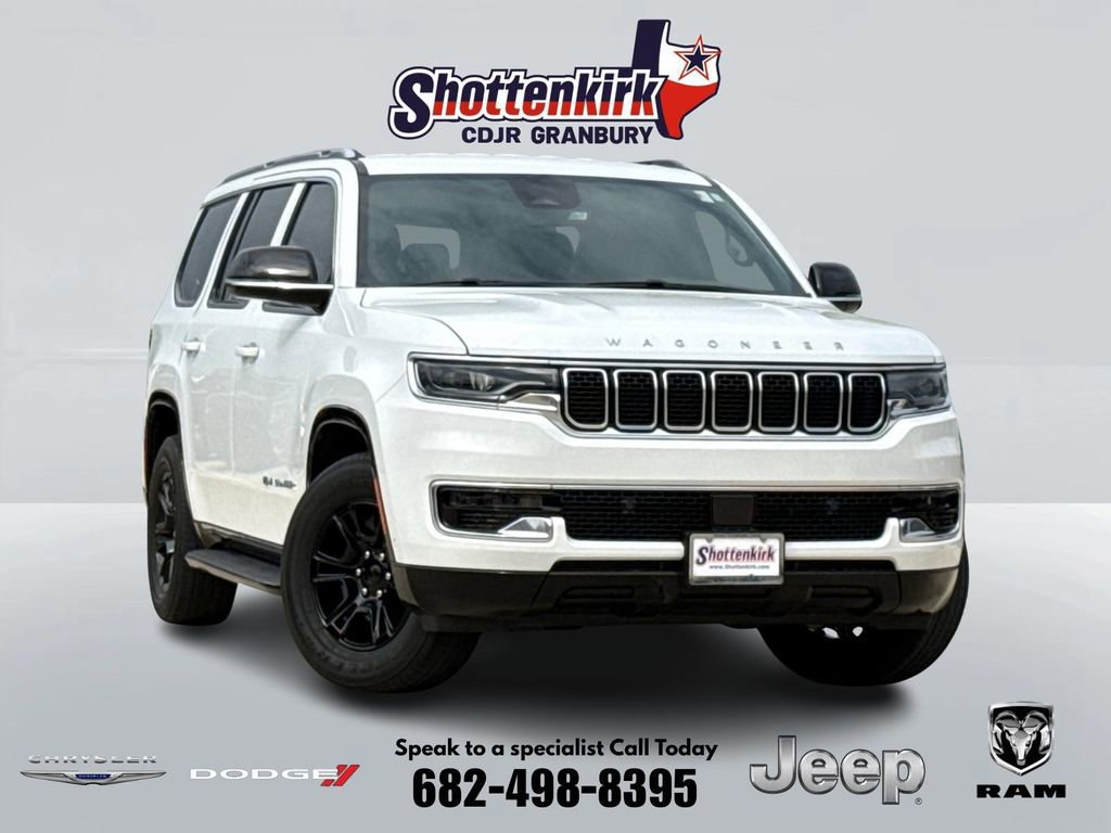 Used 2023 Jeep Wagoneer 4WD image 1