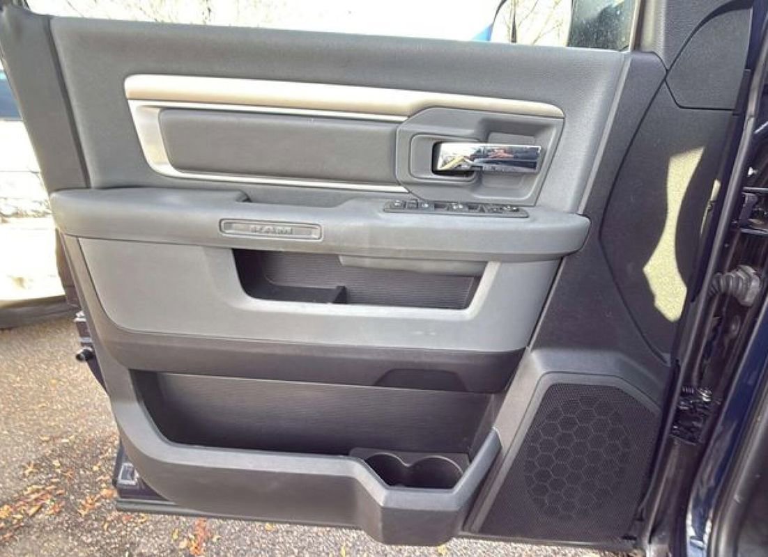 Used 2013 RAM 2500 Big Horn image 18