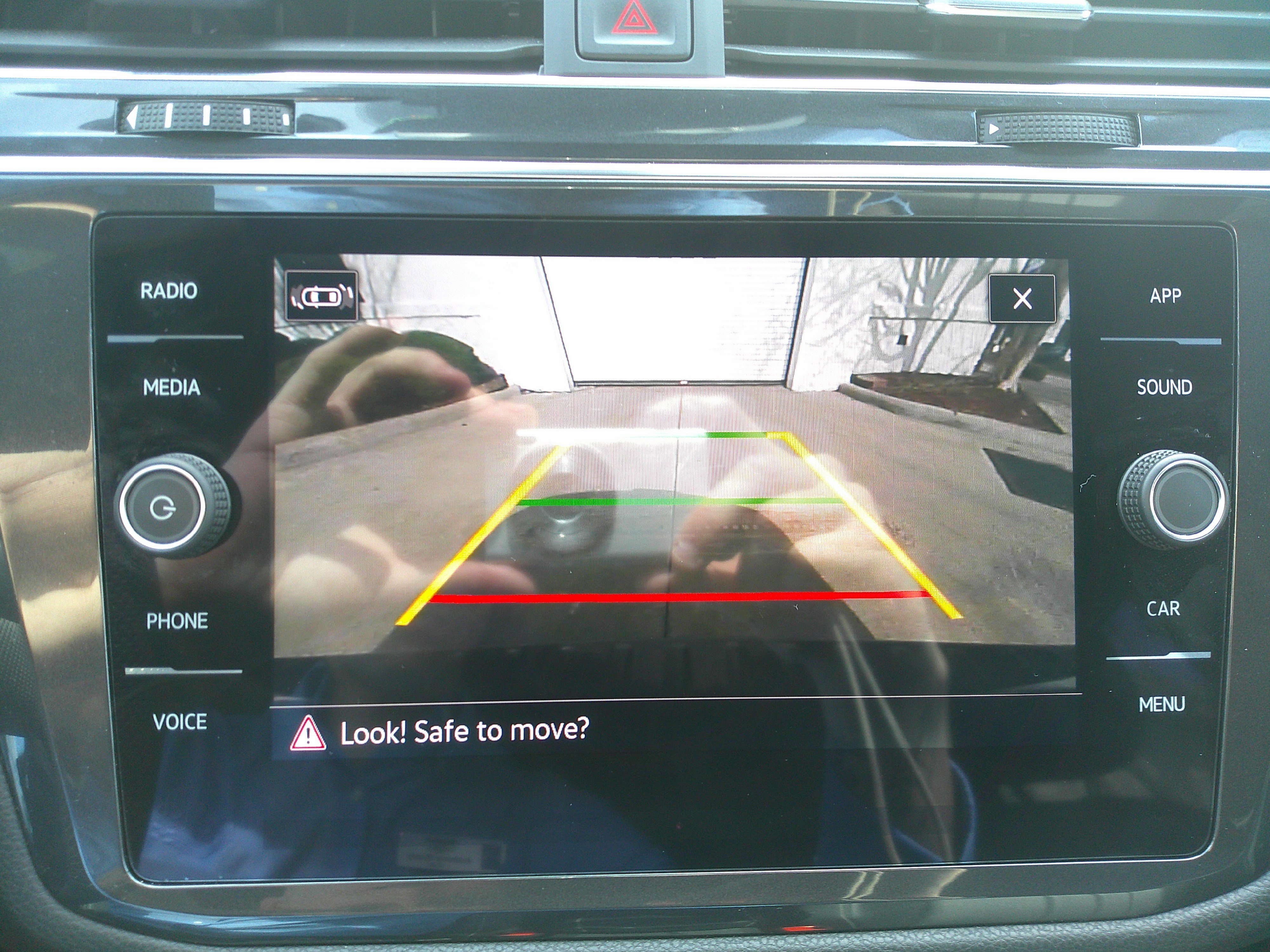 Used 2024 Volkswagen Tiguan SE R-Line image 39