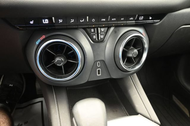 Used 2024 Chevrolet Blazer LT w/ Midnight/Sport Edition FWD image 40