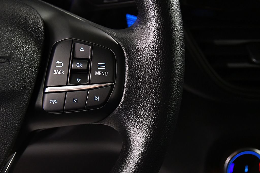 Used 2025 Ford Escape Active AWD/4WD image 21