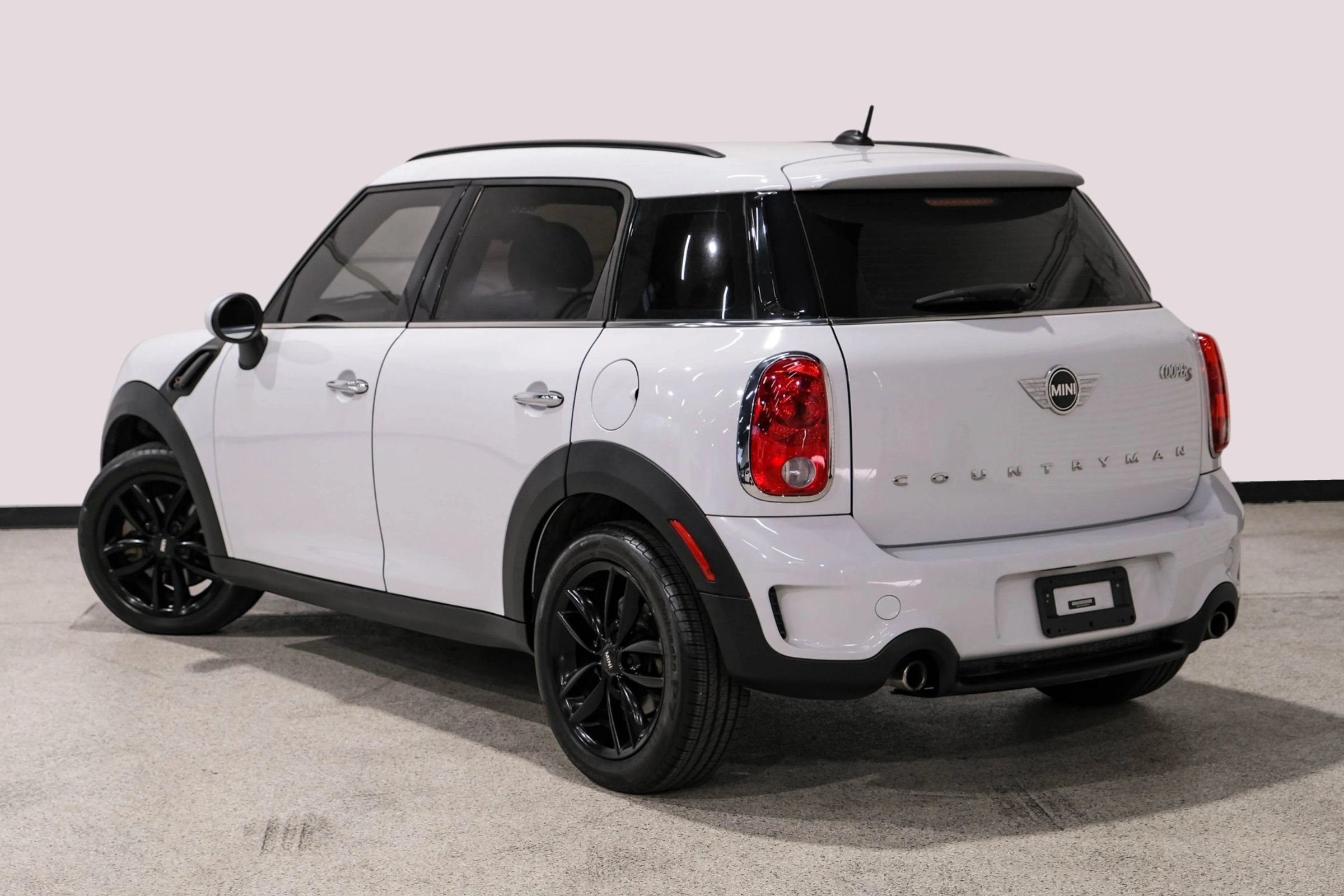 Used 2016 MINI Cooper Countryman S FWD image 8