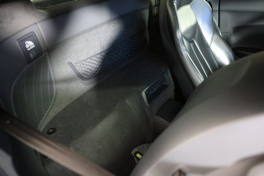 Used 2017 Audi R8 V10 w/ Carbon Exterior Package image 20