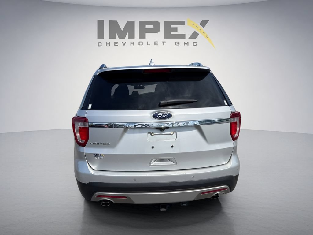 Used 2017 Ford Explorer Limited FWD image 4