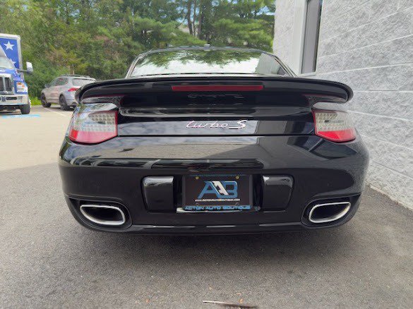 Used 2012 Porsche 911 Turbo S AWD/4WD image 15