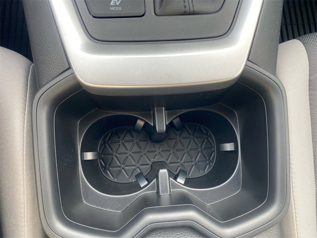 Used 2025 Toyota RAV4 XLE image 23