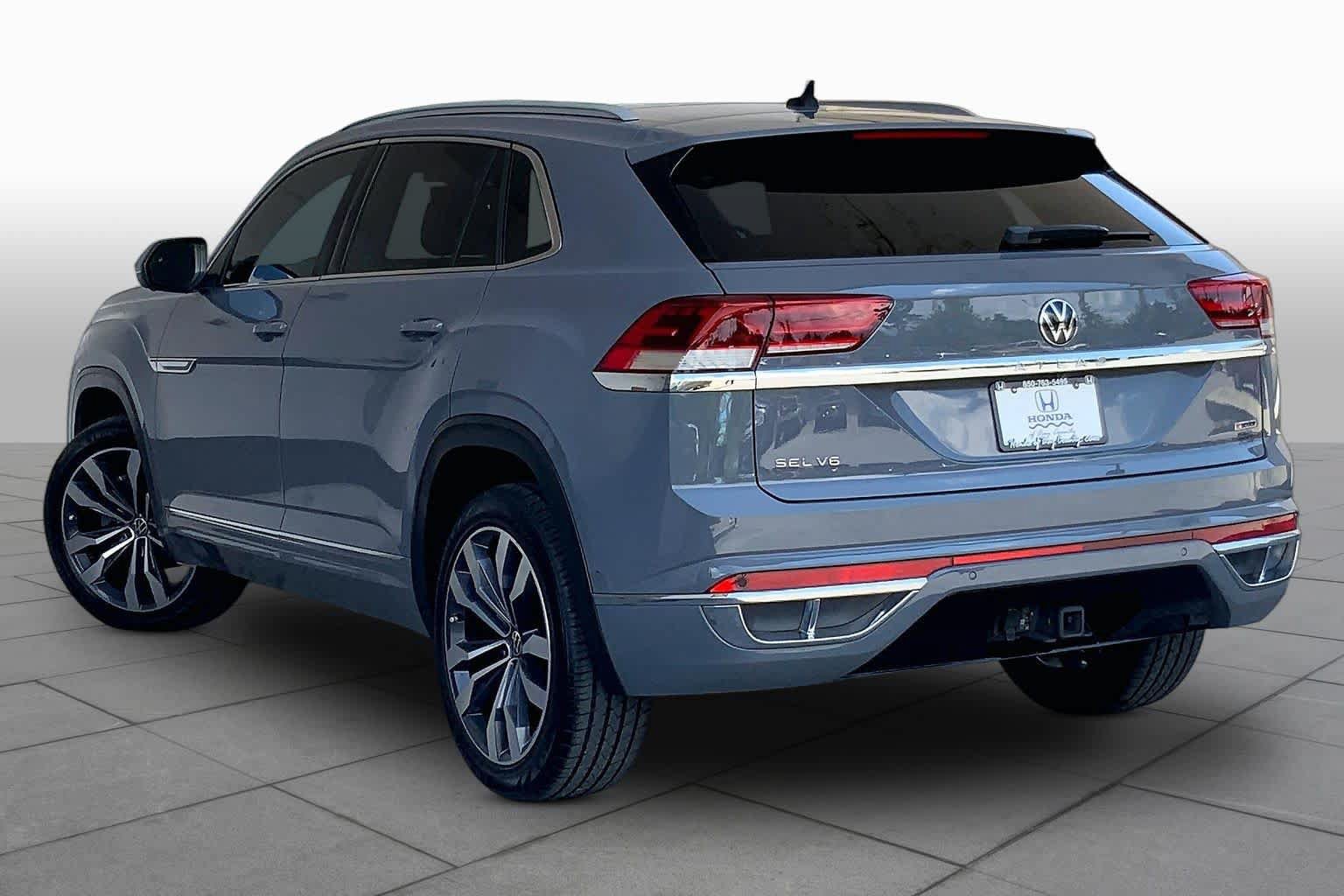 Used 2022 Volkswagen Atlas Cross Sport SEL Premium R-Line AWD/4WD image 12