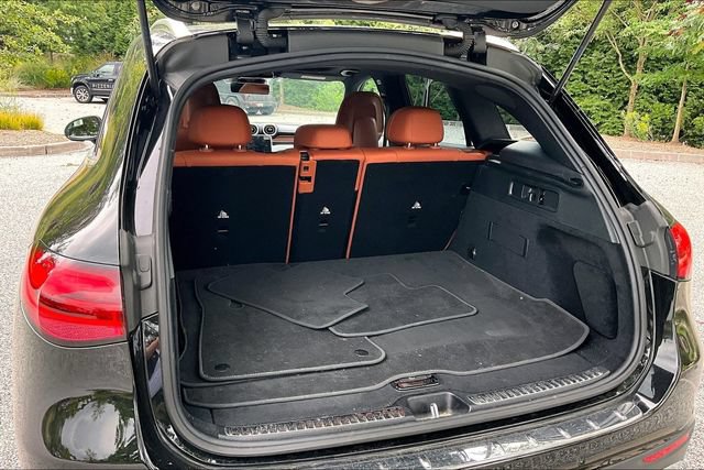 Certified 2025 Mercedes-Benz GLC 300 4MATIC image 18
