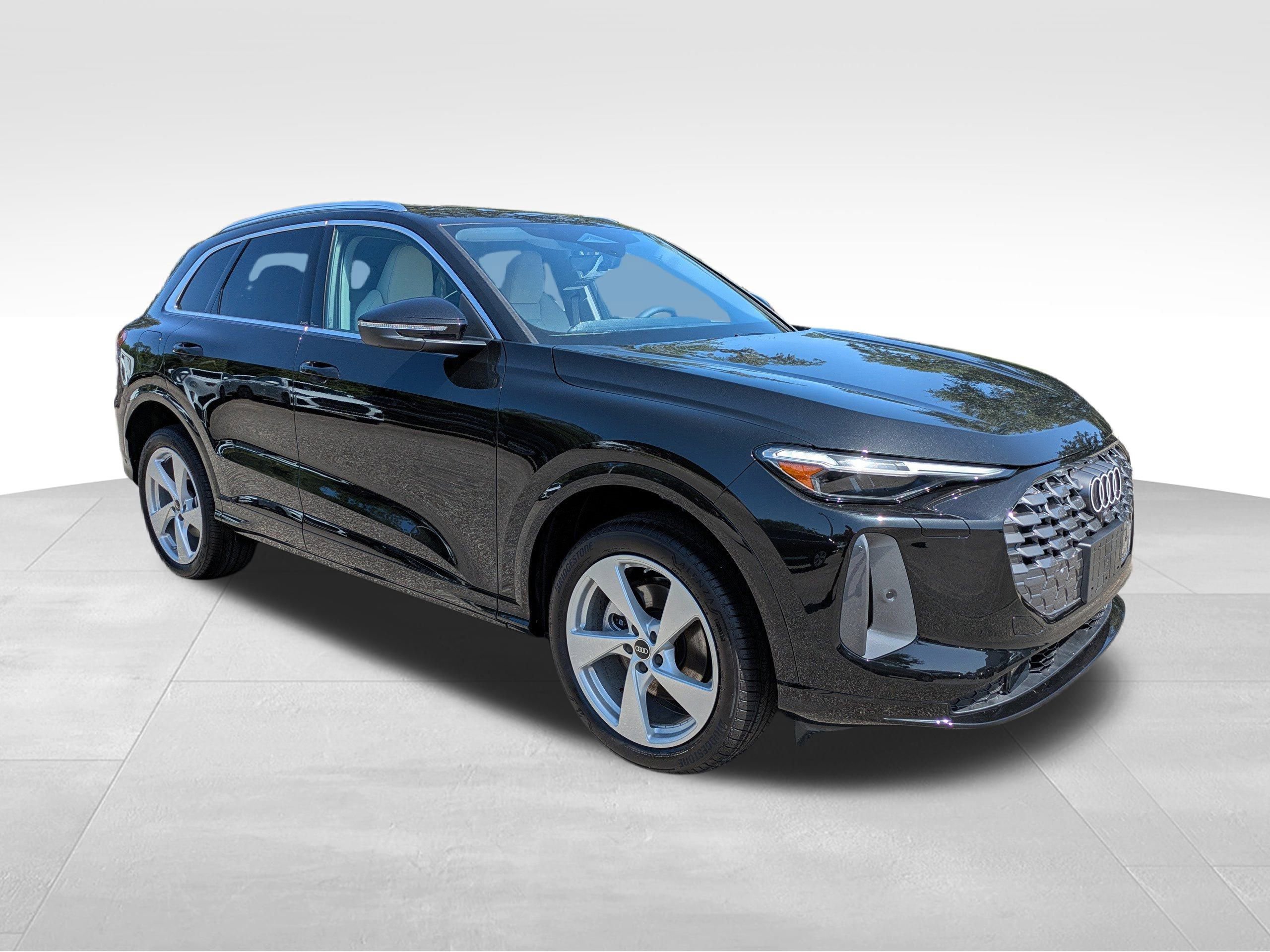 New 2025 Audi Q5 Premium Plus image 1