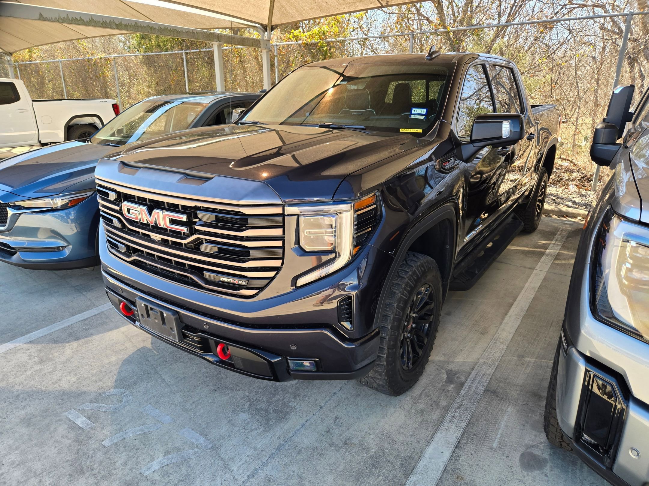 Used 2022 GMC Sierra 1500 AT4X image 3