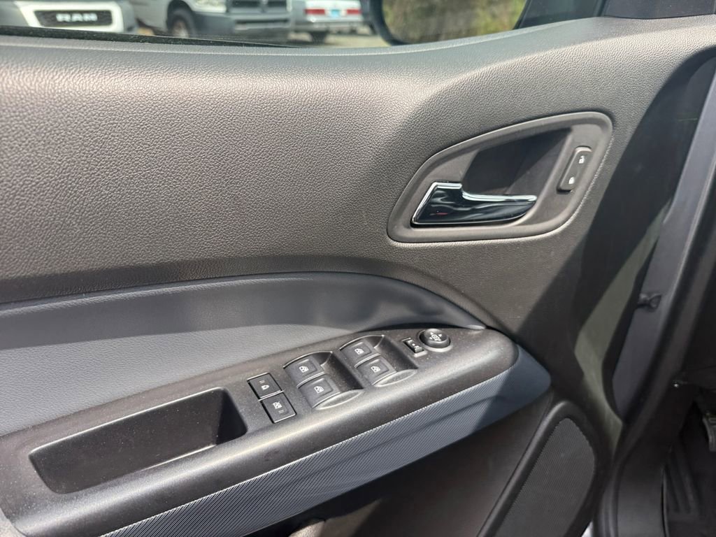 Used 2021 Chevrolet Colorado Z71 w/ LPO, Tonneau and Step Package image 19