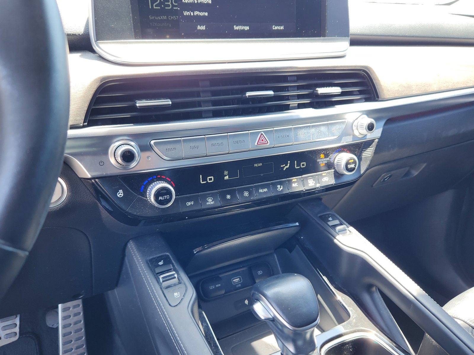 Used 2022 Kia Telluride SX w/ SX Prestige Package AWD/4WD image 26