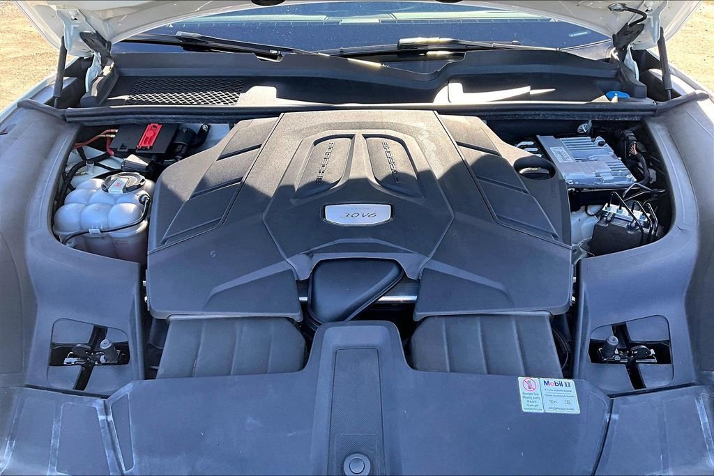 Used 2019 Porsche Cayenne image 30
