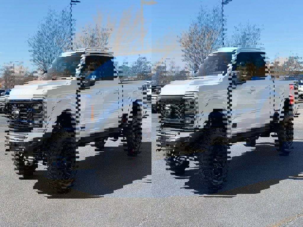 New 2026 Ford F250 Lariat w/ Black Appearance Package image 5
