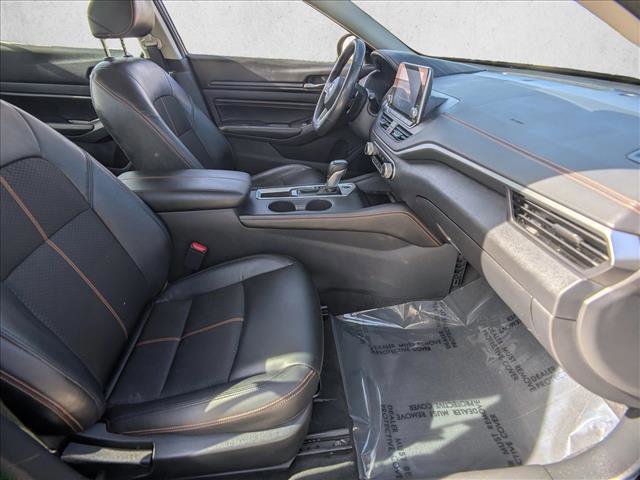 Used 2022 Nissan Altima 2.5 SR FWD image 19