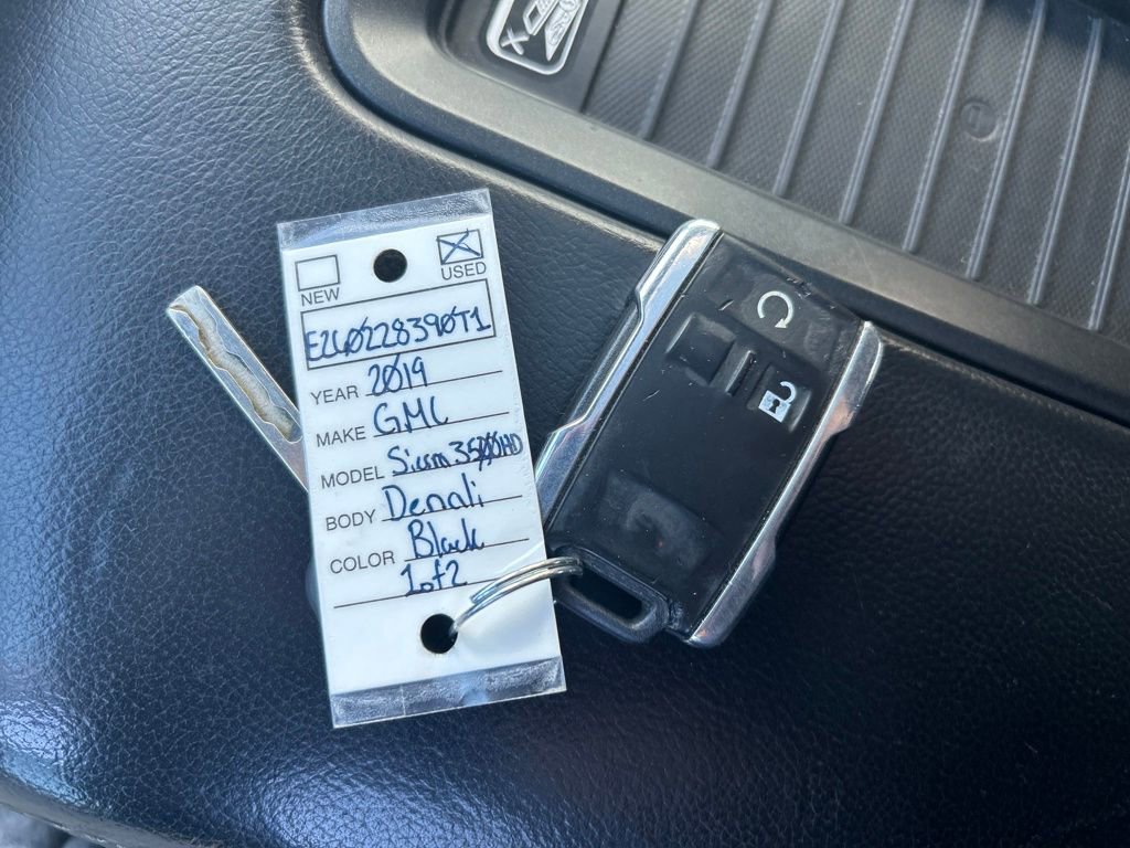 Used 2019 GMC Sierra 3500 Denali w/ Duramax Plus Package image 36