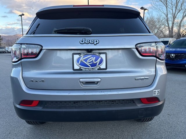 Used 2024 Jeep Compass Latitude image 4